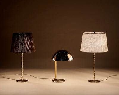 9205 Table Lamp