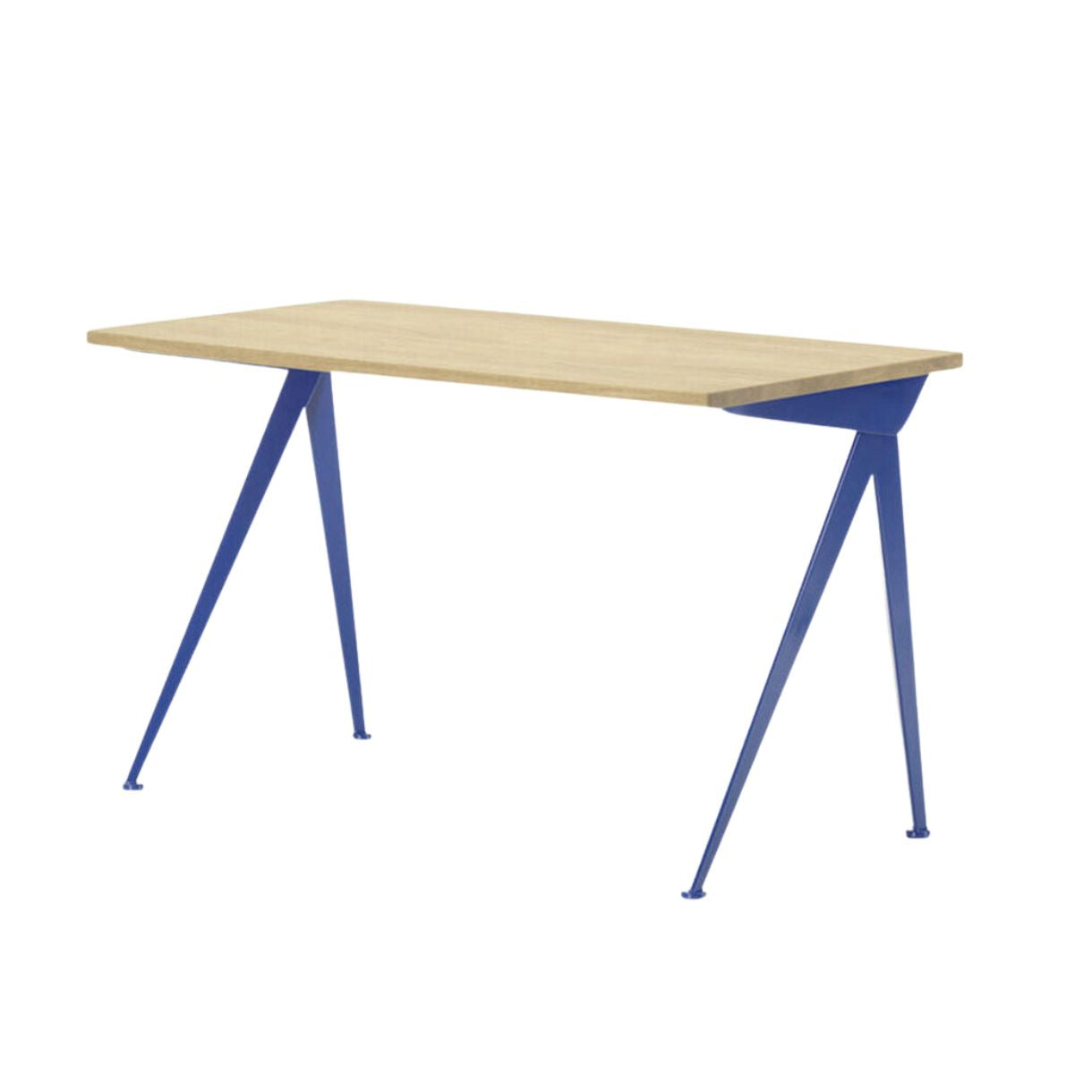 Compas Direction Desk – In Good Company