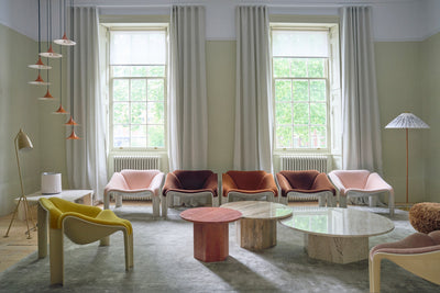 F300 Lounge Chair