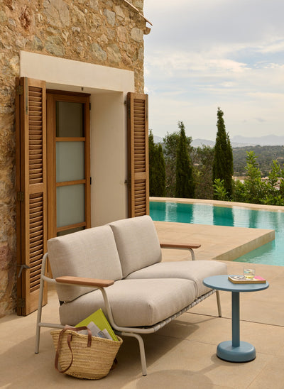 Settle Outdoor 2 Seater Sofa with armrests